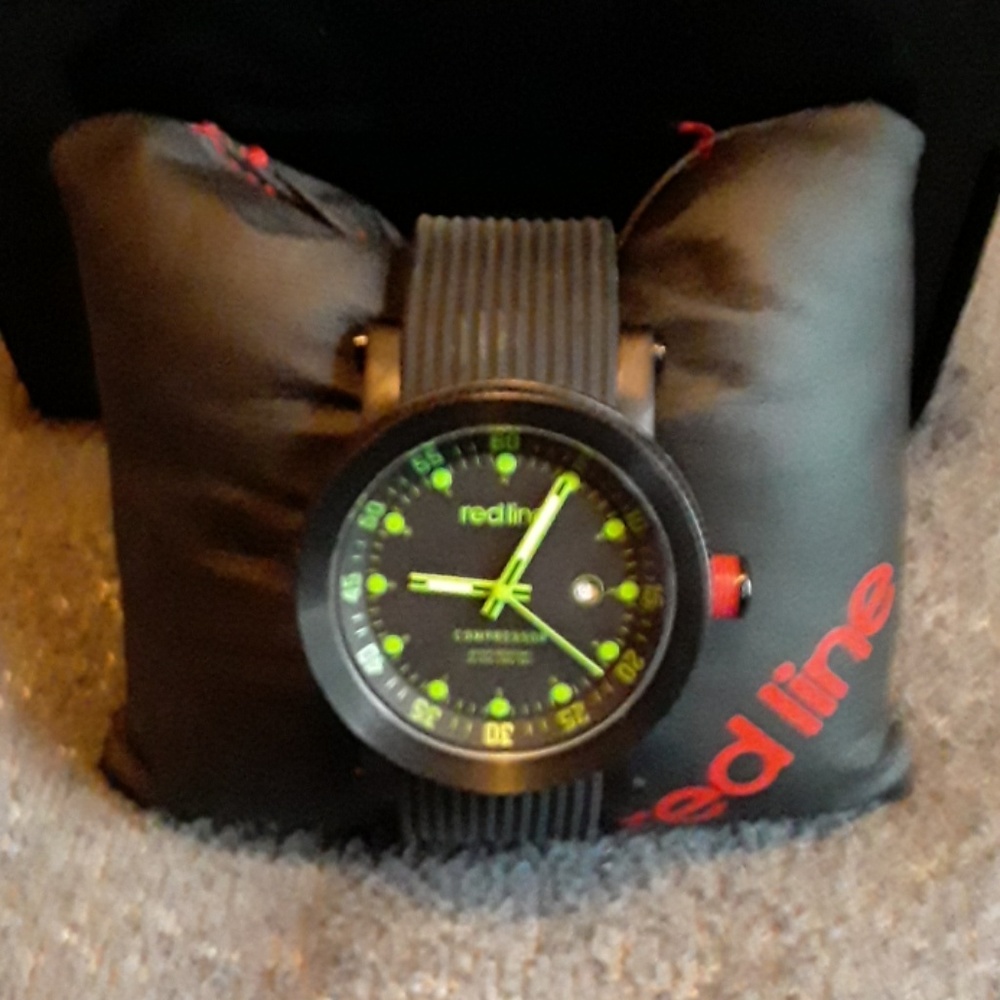 Redline Compressor - Picture 3 of 4